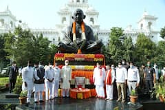 Republic Day 2022 PIC: వినీల ఆకాశంలో జాతీయ జెండా.. రాజ్యాంగ స్ఫూర్తి ఉంది గుండెల నిండా..