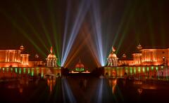 Republic Day 2022 : ड्रोन लाइट शो की रिहर्सल में जगमगाया राष्ट्रपति भवन, देखें तस्वीरें