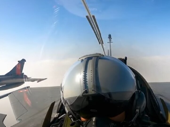 Republic Day 2022: In A First, Audience Gets Bird's-Eye View From IAF Aircraft Cockpit During Flypast