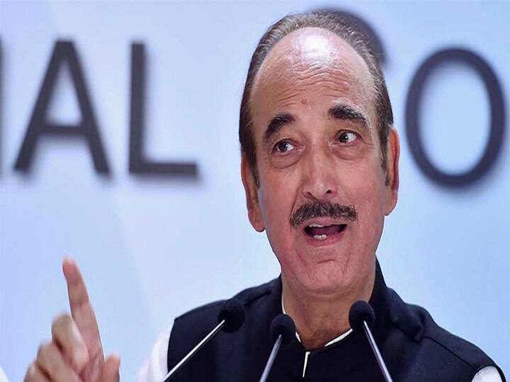 Ghulam Nabi Azad May Retired From Politics He Gave indication for retirement in a programme ‘सभी पार्टियां लोगों को बांटती हैं’ वाले बयान के साथ गुलाम नबी आजाद ने दिए राजनीति से संन्यास के संकेत