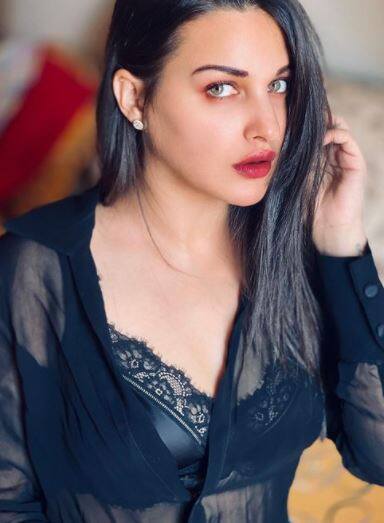 ਇਸ ਪੰਜਾਬੀ ਸਿੰਗਰ ਨੂੰ ਡੇਟ ਕਰ ਚੁੱਕੀ ਹਿਮਾਂਸ਼ੀ ਖੁਰਾਨਾ