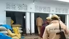 Raebareli Hooch Tragedy: प्रशासन की सख्त कार्रवाई, 2 पुलिसकर्मी हुए निलंबित