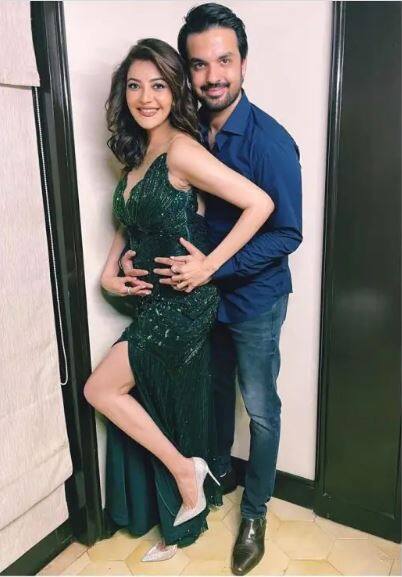 ਸਾਊਥ ਦੀ ਮਸ਼ਹੂਰ ਅਦਾਕਾਰਾ ਕਾਜਲ ਅਗਰਵਾਲ ਨੇ ਪਿਛਲੇ ਸਾਲ ਹੀ ਵਿਆਹ ਕੀਤਾ ਸੀ। ਕਾਜਲ ਨੇ ਹਾਲ ਹੀ ਵਿੱਚ ਆਪਣੇ ਪਤੀ ਨਾਲ ਇੱਕ ਫੋਟੋ ਸ਼ੇਅਰ ਕਰਕੇ ਪ੍ਰਸ਼ੰਸਕਾਂ ਨੂੰ ਆਪਣੀ ਪ੍ਰੈਗਨੈਂਸੀ ਬਾਰੇ ਦੱਸਿਆ ਹੈ।