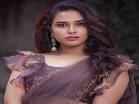 Hariteja Photos: నాజూగ్గా మారిన హరితేజ.. తాజాగా షేర్ చేసిన ఫొటోస్ వైరల్ Hariteja Photos: నాజూగ్గా మారిన హరితేజ.. తాజాగా షేర్ చేసిన ఫొటోస్ వైరల్