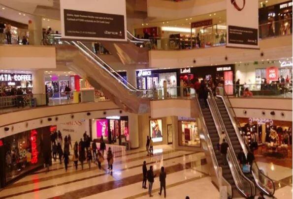 Property News: जनवरी-अप्रैल के दौरान 9 शहरों में शॉपिंग मॉल की किराया आय में 24 फीसदी गिरावट का अंदेशा- Report
