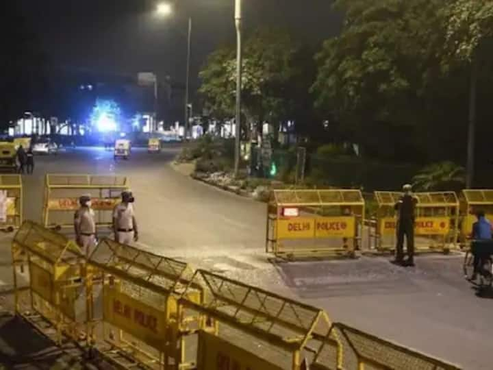 Delhi Corona Guidelines Weekend curfew over in Delhi, decision regarding night curfew? details here Delhi Corona Guidelines: दिल्ली में वीकेंड कर्फ्यू खत्म, नाइट कर्फ्यू को लेकर क्या हुआ फैसला? यहां जानें