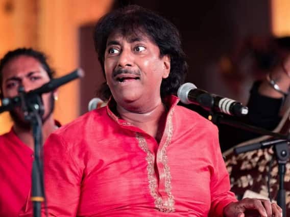 Ustad Rashid Khan : गुरु निसार हुसैन राशिद से स्वर साधना में मिली महारत, जानें उस्ताद की क्या क्या रही हैं उपलब्धियां Ustad Rashid Khan : गुरु निसार हुसैन राशिद से स्वर साधना में मिली महारत, जानें उस्ताद की क्या क्या रही हैं उपलब्धियां