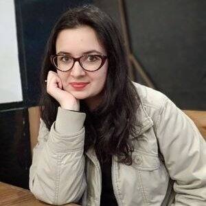 रुपाली दीक्षित – रुपाली दीक्षित को सपा ने फतेहाबाद से प्रत्याशी बनाया है. बता दें कि रुपाली दीक्षित ने 2017 के चुनाव में बीजेपी का साथ दिया था. 2017 में रुपाली ने बीजेपी से टिकट मांगा था पर बीजेपी ने जितेंद्र वर्मा को प्रत्याशी बनाया था. अब रुपाली दीक्षित सपा में शामिल हो गई हैं.