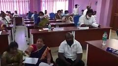 YCP Counsellors Protest: పలాస-కాశీబుగ్గ మున్సిపల్ సమావేశంలో రసాభాస