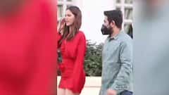 Ananya Pandey को फिल्म प्रमोशन के दौरान शॅार्ट ड्रेस में लगी ठंंड, सवाल पूछने पर दिया ये जवाब