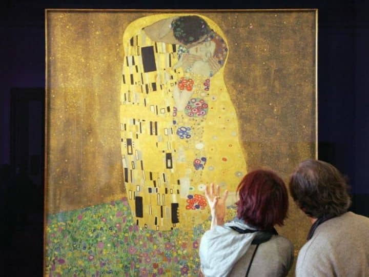 Valentines Day 2022 The Kiss, Gustav Klimt Painting To Be Sold As NFTs Belvedere Museum Vienna Austria NFTs Of 'The Kiss', Austrian Artist Gustav Klimt's Famous Painting Depicting Love, Up For Valentine's Day Sale