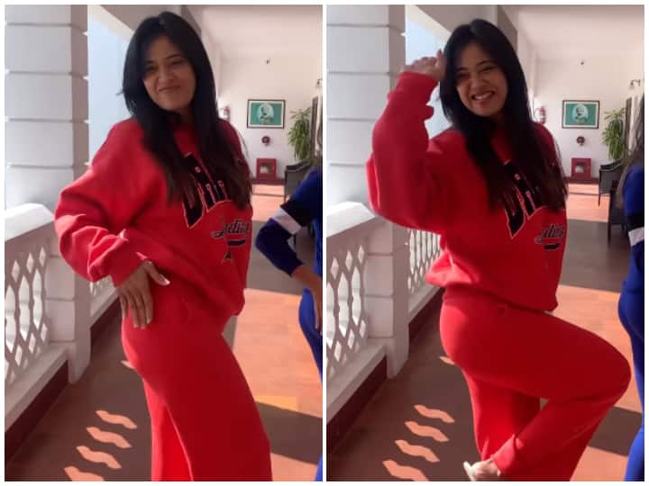 Shweta Tiwari Shares Dancing Video After Controversial 'God Is Taking The Size Of My Bra' Remark Lands Her In Trouble Shweta Tiwari Dances To 'Kiss My A**' After Controversial 'God Is Taking The Size Of My Bra' Remark