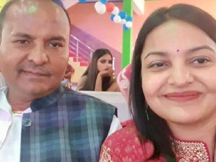 विनय शाक्य हाल ही में बीजेपी को छोड़ सपा में शामिल हो गए है. अब माना जा रहा है कि सपा उनकी बेटी रिया शाक्य को ही फिर बिधूना से प्रत्याशी बनाने वाली हैं.