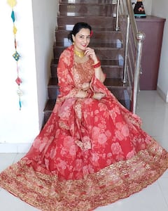 PHOTO: ‘बिग बॉस’ मराठी फेम सईचं भन्नाट फोटोशूट!