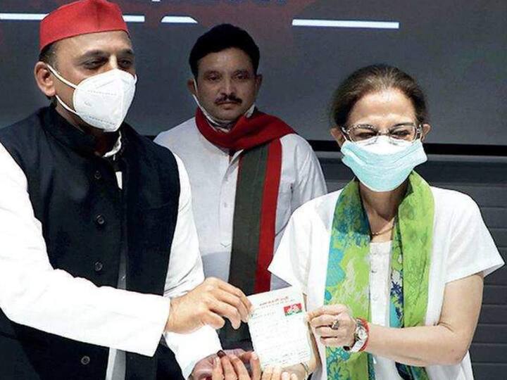 उन्नाव से सांसद रहीं कांग्रेस नेता अनु टंडन ने सपा का दामन थाम लिया है. अनु टंडन ने कांग्रेस पर सहयोग नहीं करने का आरोप लगाया था.
