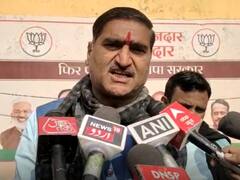 अलीगढ़ बीजेपी सांसद के बिगड़े बोल, कहा- ‘हामिद अंसारी जैसे लोगों को पाकिस्तान चले जाना चाहिए’