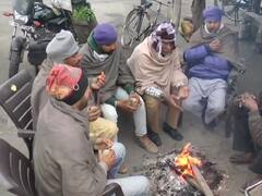 Punjab Weather Report: ठंड में ठिठुर रहा पंजाब, अभी कुछ दिन और चलेगी शीत लहर, जानें आज का अपडेट