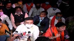 Suvendu Adhikari : স্কুল খোলার দাবিতে রাস্তায় বসে অবস্থান বিক্ষোভ-স্লোগান শুভেন্দুর, পুলিশের সঙ্গে বচসা