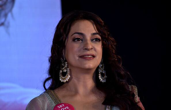 BREAKING | Delhi HC Expunges Remarks Against Juhi Chawla In 5G Case, Reduces Penalty From 20L To 2L Delhi HC Expunges Remarks Against Juhi Chawla In 5G Case, Reduces Penalty From 20L To 2L