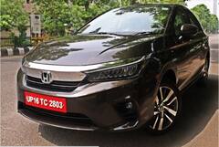 স্ট্যান্ডার্ড মডেলেই এই কোম্পানি দিচ্ছে ৬টি এয়ারব্যাগ, আর কোন গাড়িতে এই সুরক্ষা ?