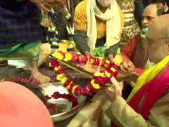 Assembly Election 2022 Live Updates: अमित शाह ने बांके बिहारी मंदिर में की पूजा, आज मथुरा में कर रहे हैं चुनाव प्रचार