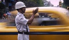 Traffic: বিনা হেলমেটে ধরা পড়লে ১ হাজার টাকা, বিধিভঙ্গে কত বাড়ছে জরিমানা? |Bangla News