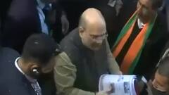 UP Elections: Amit Shah's viral video on flouting Covid norms while campaigning | Master Stroke