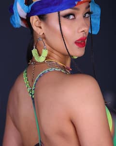 Namrita Malla Bikini Photos: भोजपुरी सेंसेशन नम्रता मल्ला ने कलरफुल बिकिनी पहन दिखाया दिलकश अंदाज, ग्लैमरस अदाओं के कायल हुए फैंस