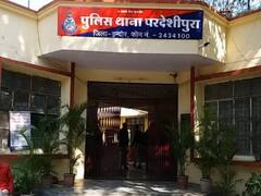 Indore Crime: छात्रा को SMS करने की बात को लेकर दो छात्रों ने सहपाठी को मारा चाकू, हुई मौत