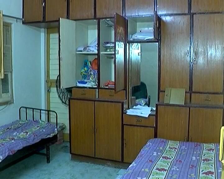 Theft at the office of BJP MLA in Dabhoi ગુજરાતમાં સબ સલામતીના દાવા પોકળ સાબિત થયા, ભાજપ ધારાસભ્યના કાર્યાલયના તૂટ્યા તાળા
