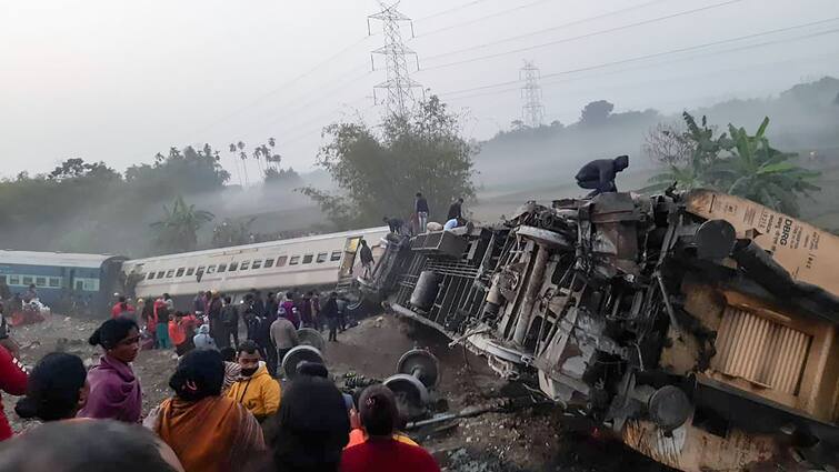 Jalpaiguri Rail accident Ghost Fear superstations claims Paschim Banga Vigyan Mancha Rail Accident: দোমহনির রেল দুর্ঘটনাস্থলে 'ভূতের ভয়', কুসংস্কার বলে দাবি বিজ্ঞান মঞ্চের