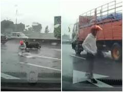 Watch: सड़क पर बाइक फिसलने से हुआ दिल दहला देने वाला हादसा, शख्स ने दी मौत को मात