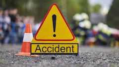 Road Accident: ধুলাগড়ের কাছে কর্তব্যরত অবস্থায় বাইকের ধাক্কায় প্রাণ হারালেন ট্রাফিক কনস্টেবল | Bangla News