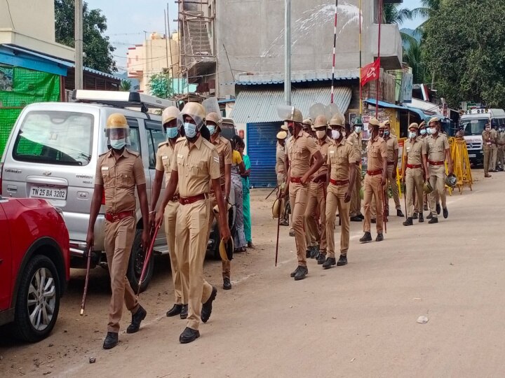 வீரளூர் கலவரக்காரர்களை கண்டறிய கிராமத்திலேயே துணை காவல் நிலையம் அமைப்பு - டிஎஸ்பி, தாசில்தார் பணியிடமாற்றம்