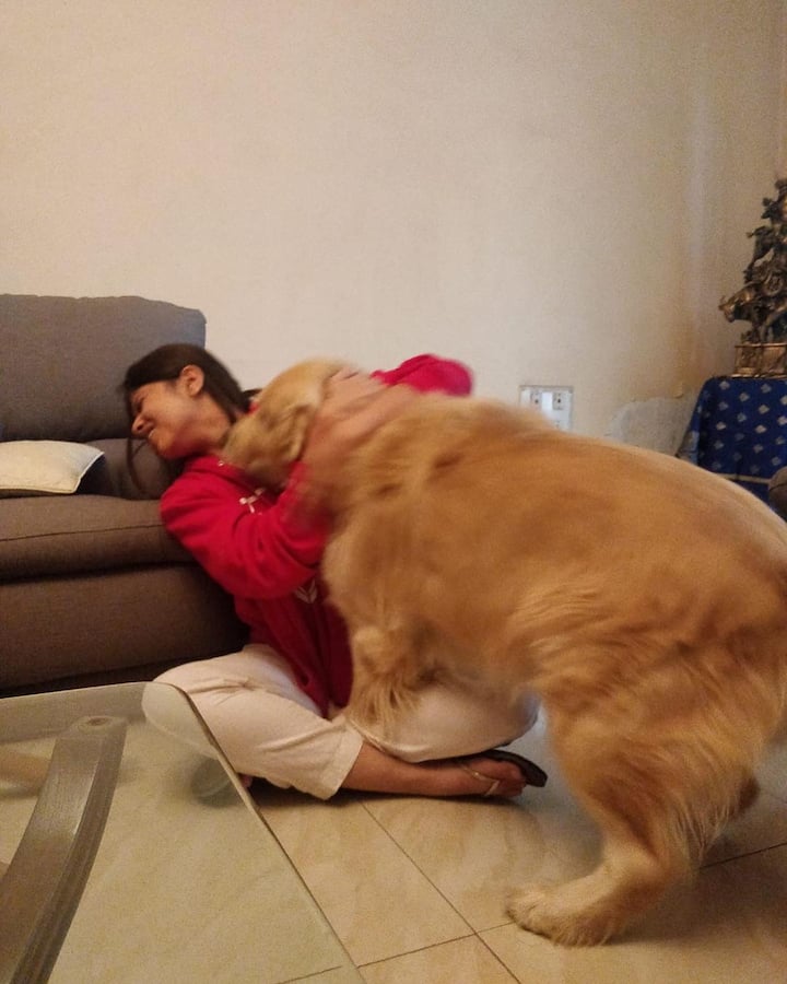 सईने तिच्या आवडत्या कुत्र्यासोबत फोटो शेअर केला आहे.