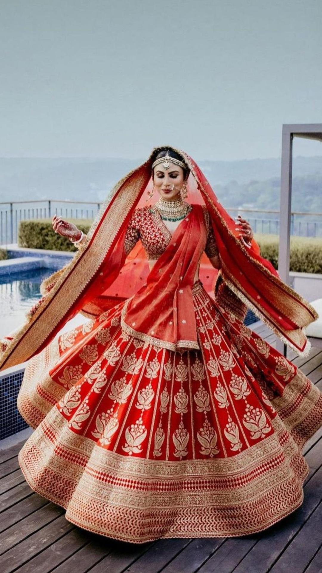 Cream Sabyasachi Lehenga Choli, Floral Designer Lehenga Digital Printed for  Sangit Mehendi Indian Bride - Etsy