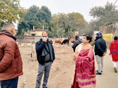 Lucknow Municipal Corporation: मेयर संयुक्ता भाटिया ने आलमबाग के डंपिंग पॉइंट का किया निरीक्षण, अधिकारियों को दिया सख्त हिदयात