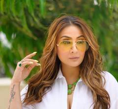 Urvashi Dholakia : 17 ਸਾਲ ਦੀ ਉਮਰ 'ਚ ਬਣੀ ਮਾਂ, 2 ਸਾਲ 'ਚ ਤਲਾਕ, ਸੁਰਖੀਆਂ 'ਚ ਰਹੀ 'ਕੋਮੋਲਿਕਾ' ਦੀ ਪਰਸਨਲ ਲਾਈਫ਼