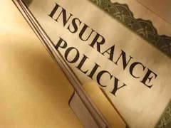 Term Insurance: टर्म इंश्योरेंस खरीदने का है प्लान, फैसला लेने से पहले जान लें ये ज़रूरी बातें