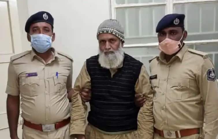 kishan bharwad murder case accused mohammad ayub granted 8 days remand by court  માલધારી યુવકની હત્યા કેસમાં મૌલાનાના 5 ફેબ્રુઆરી સુધીના રિમાન્ડ મંજૂર
