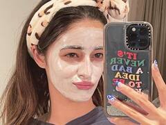 Post Ka Postmortem: Ananya Panday ने फेसपैक लगाए शेयर की थी ऐसी सेल्फी, फोटो पर यूजर्स ने किए ये मजेदार कमेंट्स