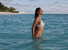 એક્ટ્રેસ દિશા પટનીનો દરિયા કિનારે બિકિનીમાં હોટ અંદાજ, તસવીરો વાયરલ