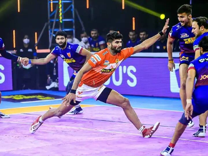 pro kabaddi league : predictable team players of dabang delhi vs gujarat giants at today Pro Kabaddi League: આજે કયા કયા ખેલાડીઓ વચ્ચે રહેશે ટક્કર, જાણો Gujarat Giants અને Dabang Delhiની ટીમ વિશે...........