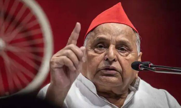 ਮੁਲਾਇਮ ਨੇ ਅੱਗੇ ਕਿਹਾ ਸੀ, 'ਲਾਲੂ ਵਾਰ-ਵਾਰ ਕਹਿੰਦੇ ਹਨ ਕਿ ਮੁਲਾਇਮ ਸਿੰਘ ਨੂੰ ਪ੍ਰਧਾਨ ਮੰਤਰੀ ਨਹੀਂ ਬਣਨ ਦਿੱਤਾ ਜਾਵੇਗਾ। ਮੈਂ ਕਦੋਂ ਕਿਹਾ ਕਿ ਤੁਸੀਂ ਸਾਨੂੰ ਬਣਾਉਂਦੇ ਹੋ? ਇਸ ਤੋਂ ਪਹਿਲਾਂ ਵੀ ਅਜਿਹਾ ਨਹੀਂ ਹੋਣ ਦਿੱਤਾ ਗਿਆ। ਤੁਹਾਨੂੰ ਕੌਣ ਨਹੀਂ ਜਾਣਦਾ।'