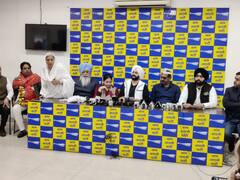 ਸ਼੍ਰੋਮਣੀ ਅਕਾਲੀ ਦਲ ਬਾਦਲ ਨੂੰ ਵੱਡਾ ਝਟਕਾ , ਦਿੱਲੀ ਮਹਿਲਾ ਅਕਾਲੀ ਦਲ ਦੀ ਪ੍ਰਧਾਨ ਬੀਬੀ ਰਣਜੀਤ ਕੌਰ AAP 'ਚ ਸ਼ਾਮਲ