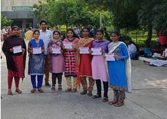 சேலம் அரசுப்பள்ளியில் இருந்து 9 மாணவிகள் மருத்துவம் படிக்கத்தேர்வு..!