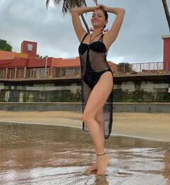 Rubina Dilaik: એક્ટ્રેસ રુબિનાની હોટ તસવીરો સોશિયલ મીડિયામાં વાયરલ