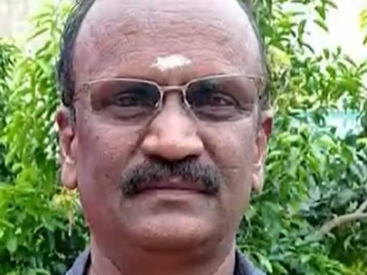 Tamil Nadu: 61-Year-Old Teacher Loses Medical Seat On Technical Grounds Even After Cracking NEET Tamil Nadu: 61-Year-Old Teacher Loses Medical Seat On Technical Grounds Even After Cracking NEET