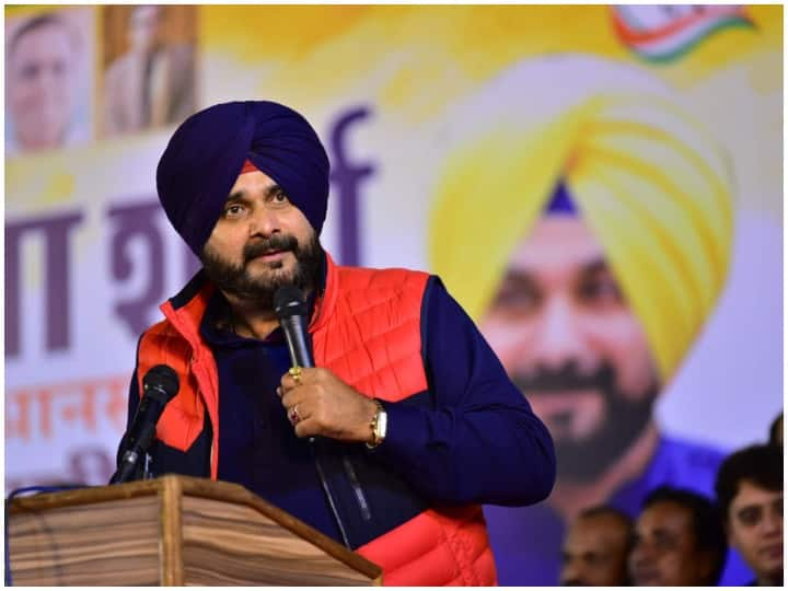 Punjab Election 2022 Punjab Congress President Navjot Sidhu files nomination from Amritsar East assembly seat Punjab Election 2022 : नवजोत सिद्धू ने अमृतसर ईस्ट विधानसभा सीट से भरा नामांकन, जानें पर्चा भरने के बाद क्या बोले