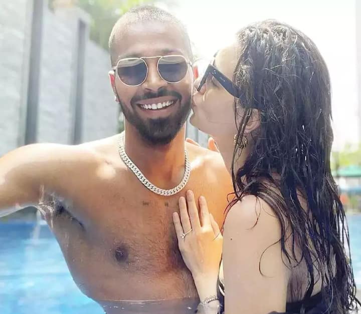 ਭਾਰਤੀ ਕ੍ਰਿਕਟ ਟੀਮ ਦੇ ਸਟਾਰ ਆਲਰਾਊਂਡਰ ਹਾਰਦਿਕ ਪੰਡਯਾ ਸੱਟ ਤੋਂ ਉਭਰਨ ਲਈ ਸਖ਼ਤ ਮਿਹਨਤ ਕਰ ਰਹੇ ਹਨ। ਉਹ ਜਿਮ ਵਿੱਚ ਪਸੀਨਾ ਵਹਾ ਰਹੇ ਹਨ। ਹੁਣ ਉਸਨੇ ਚੀਨੀ ਅਧਿਆਤਮਿਕਤਾ ਦਾ ਵੀ ਸਹਾਰਾ ਲਿਆ ਹੈ। ਉਹ ਯਿਨ ਵਿਧੀ ਨਾਲ ਤੰਦਰੁਸਤੀ ਵਿੱਚ ਸੁਧਾਰ ਕਰ ਰਹੇ ਹਨ। ਇਹ ਗੱਲ ਖੁਦ ਹਾਰਦਿਕ ਪੰਡਯਾ ਨੇ ਸੋਸ਼ਲ ਮੀਡੀਆ ਰਾਹੀਂ ਦੱਸੀ ਹੈ।